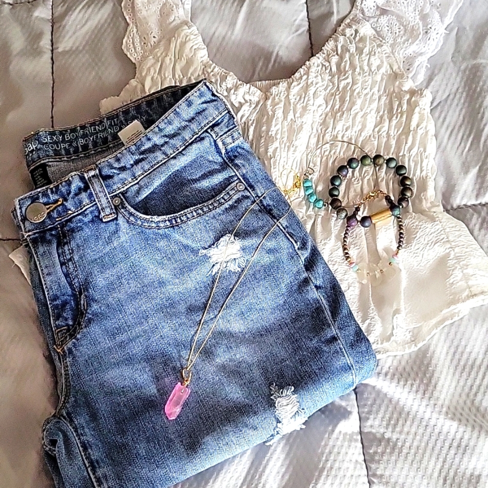 GAP Distressed Blue Jeans Sexy Boyfriend Relaxed Fit Denim 100% Cotton Sz 4 - Picture 8 of 8